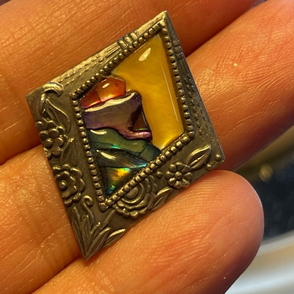 Duri pierceback earrings. Vintage. Geometric boho - Picture 2 of 5